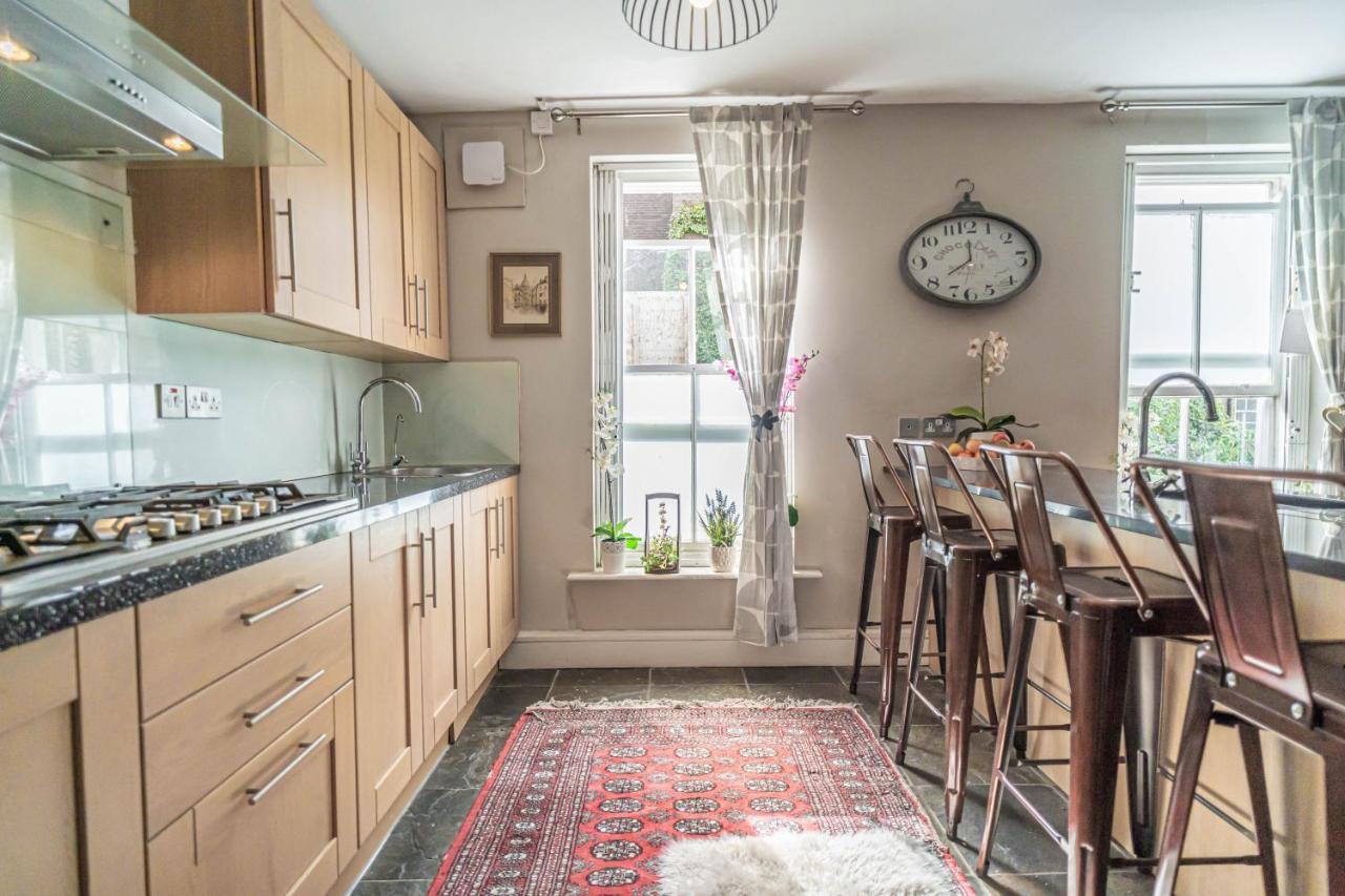 House Close To Kings Cross Лондон Экстерьер фото